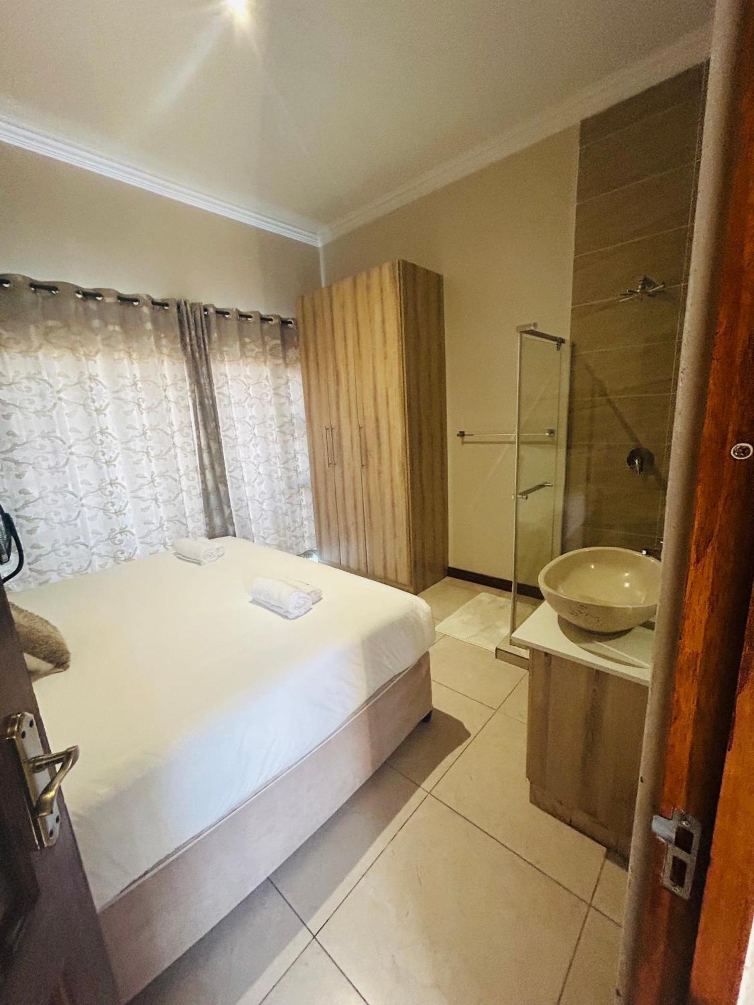 Bluewave Lifestyle Villa Hartbeespoort Kültér fotó