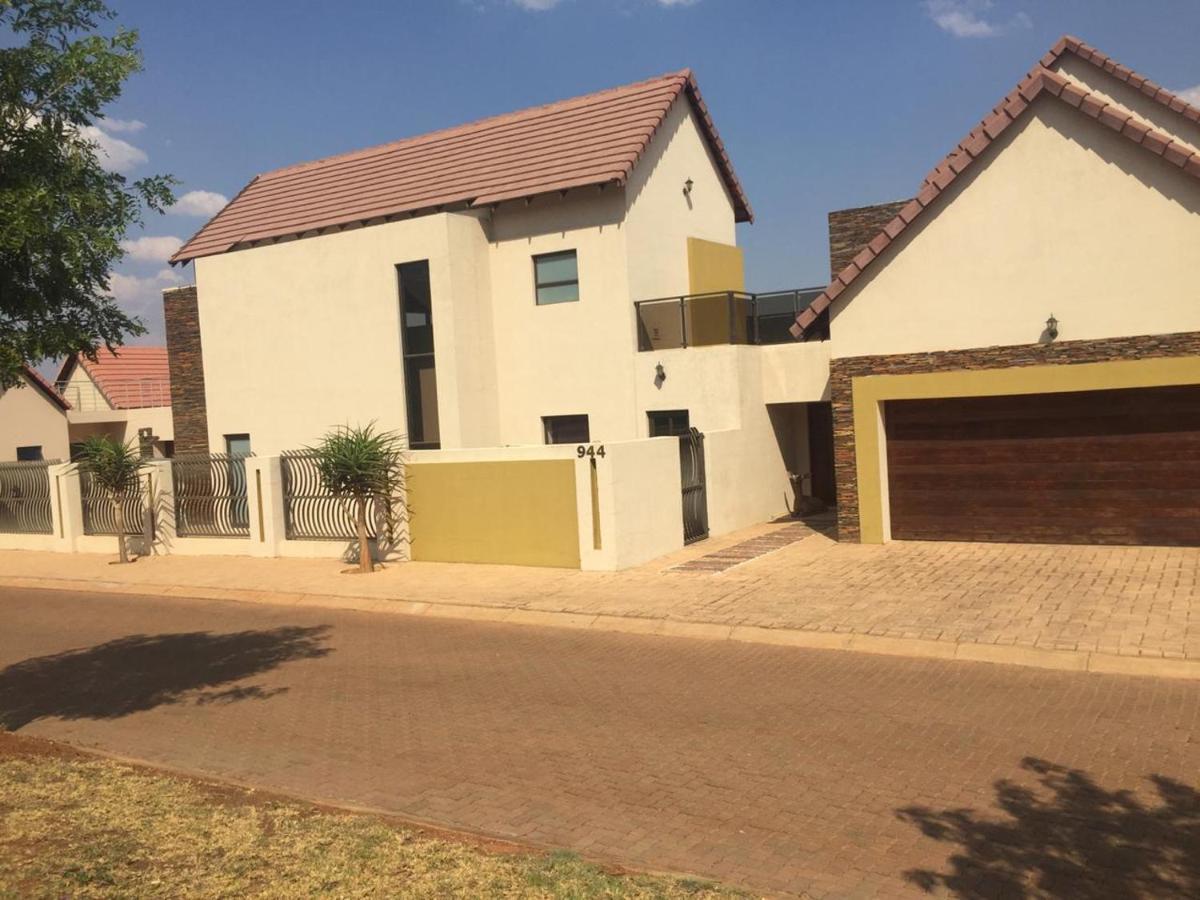 Bluewave Lifestyle Villa Hartbeespoort Kültér fotó